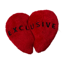 Load image into Gallery viewer, NO DISTANCE PILLOW